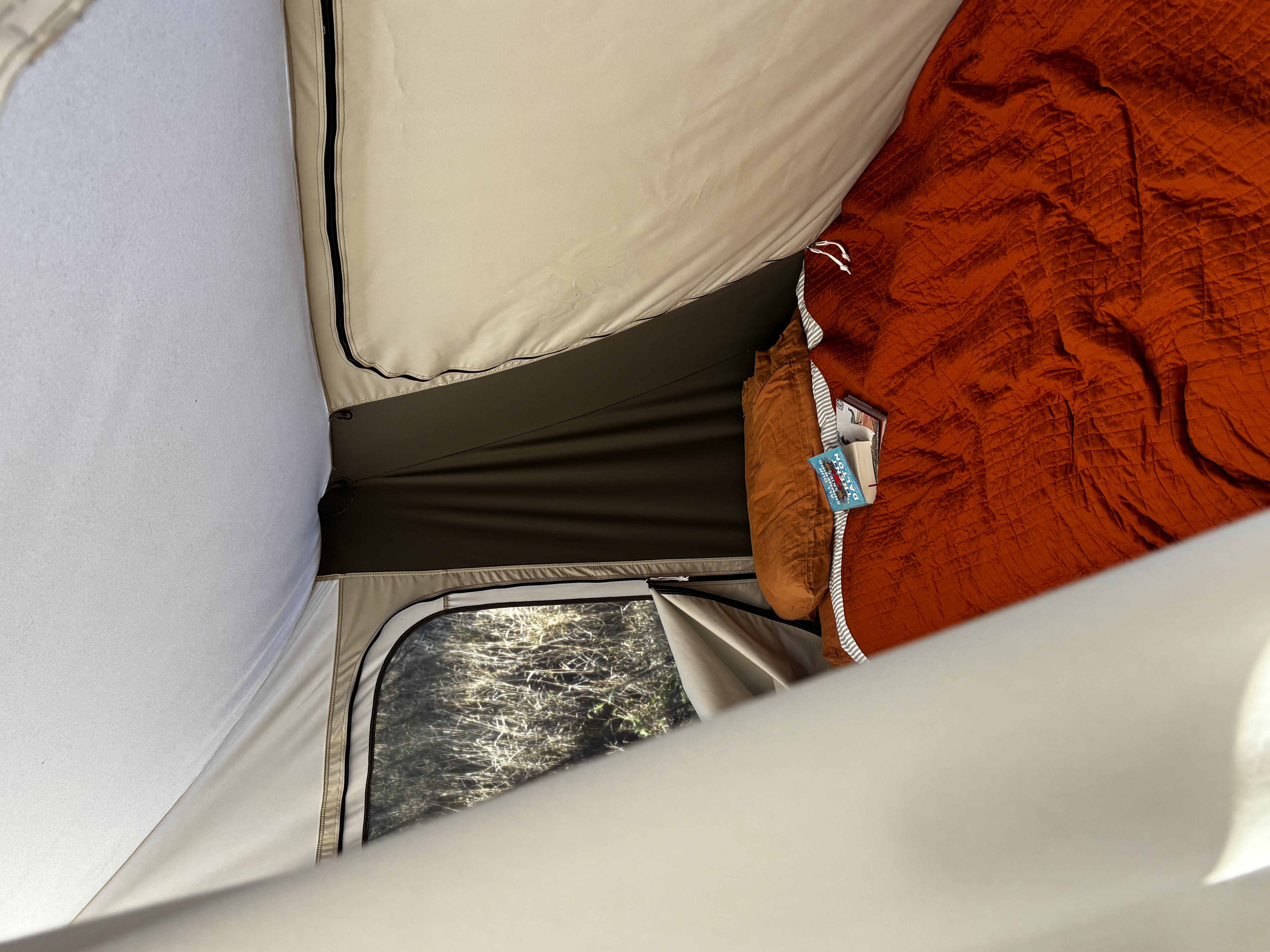 Cc 13 Lara_camp_setup